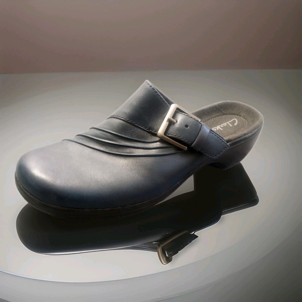 Clarks Bendables Womens Navy Blue Leather clogs mules Ruched Slip On Shoes 7 Y2K
